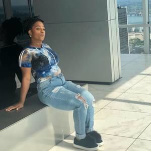 Meet your Posher, Shadé